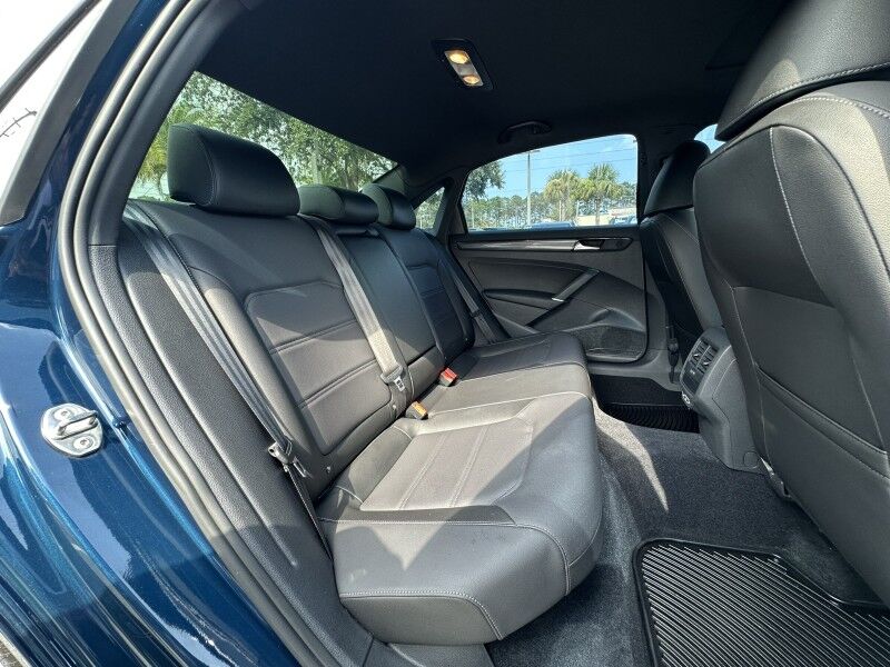 2022 Volkswagen Passat 2.0T R-Line Jacksonville FL
