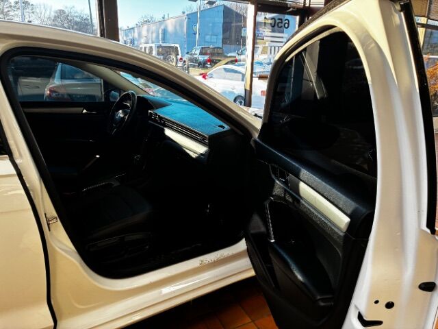 2022 Volkswagen Passat 2.0T SE Charlotte NC