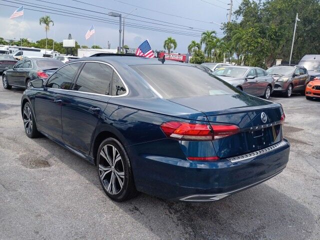 2022 Volkswagen Passat 2.0T SE Davie FL