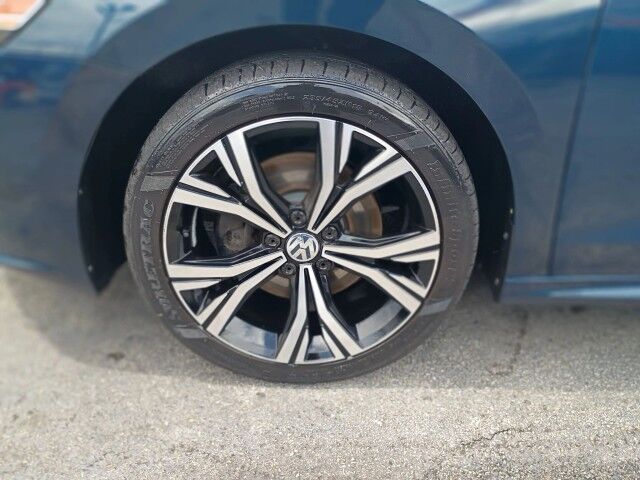 2022 Volkswagen Passat 2.0T SE Davie FL