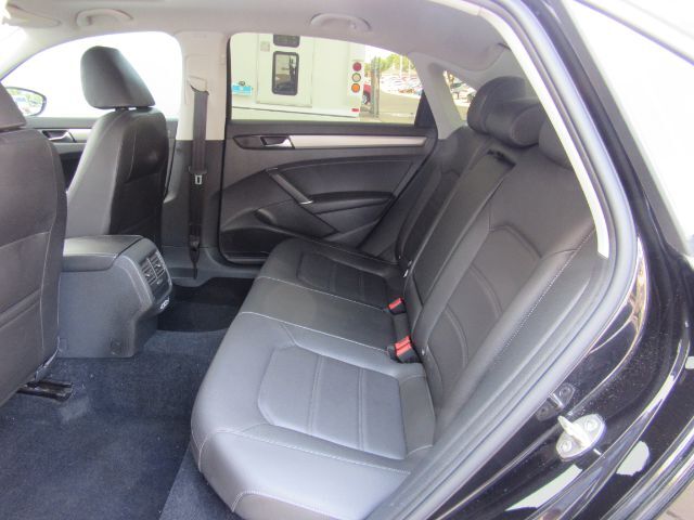 2022 Volkswagen Passat 2.0T SE Plano TX