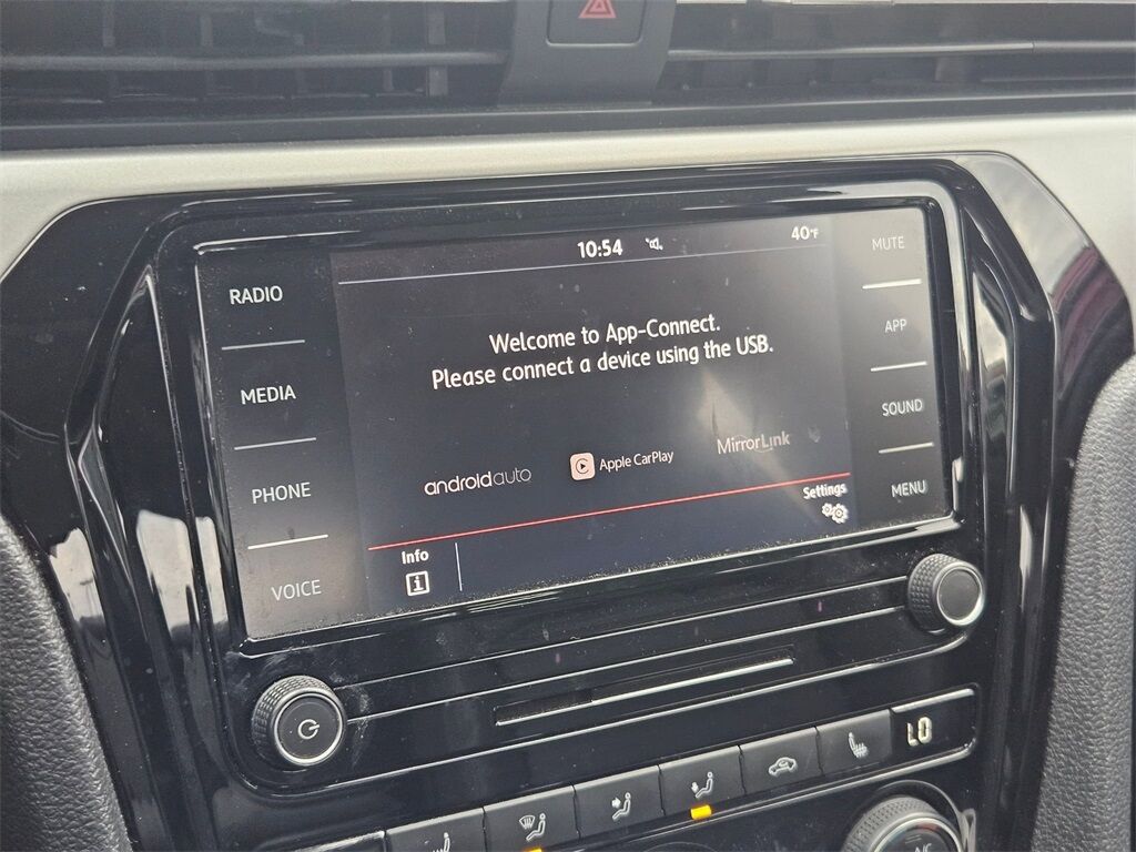 2022 Volkswagen Passat 2.0T SE Gresham OR