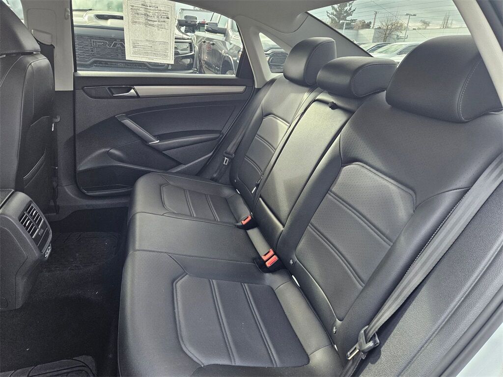 2022 Volkswagen Passat 2.0T SE Gresham OR