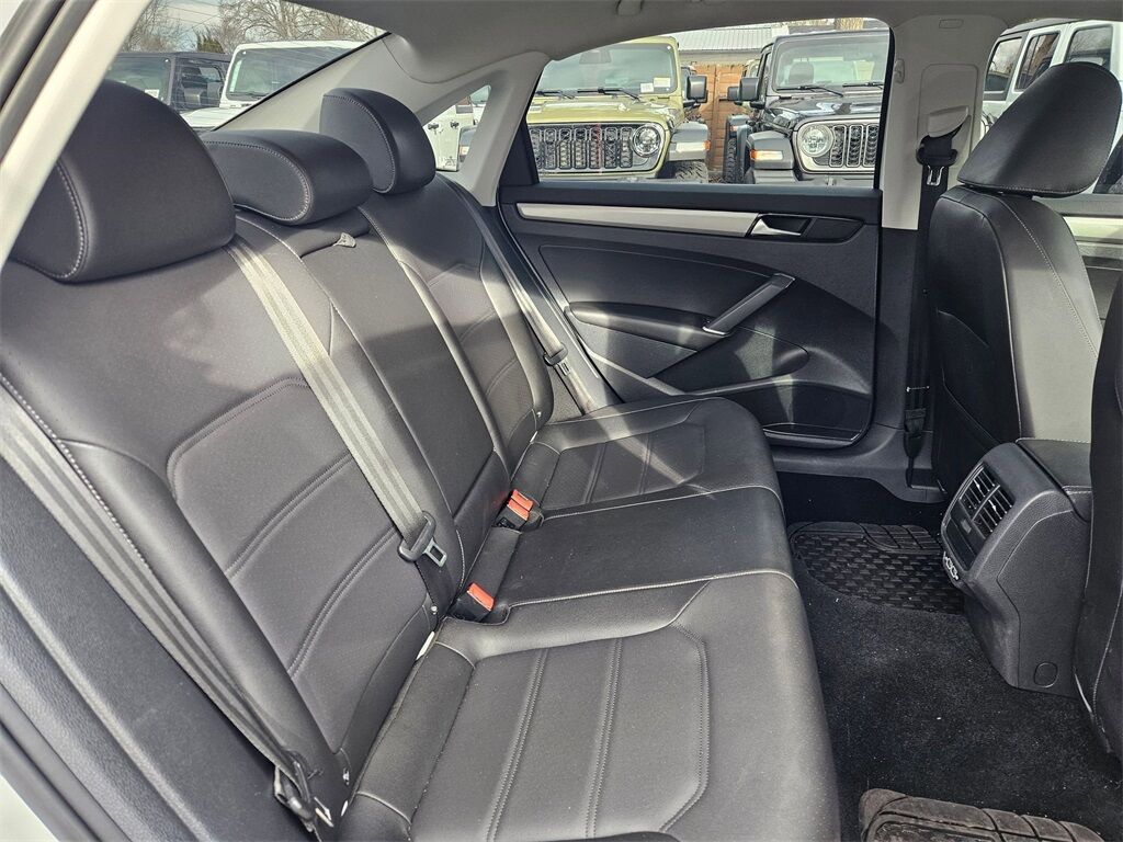 2022 Volkswagen Passat 2.0T SE Gresham OR