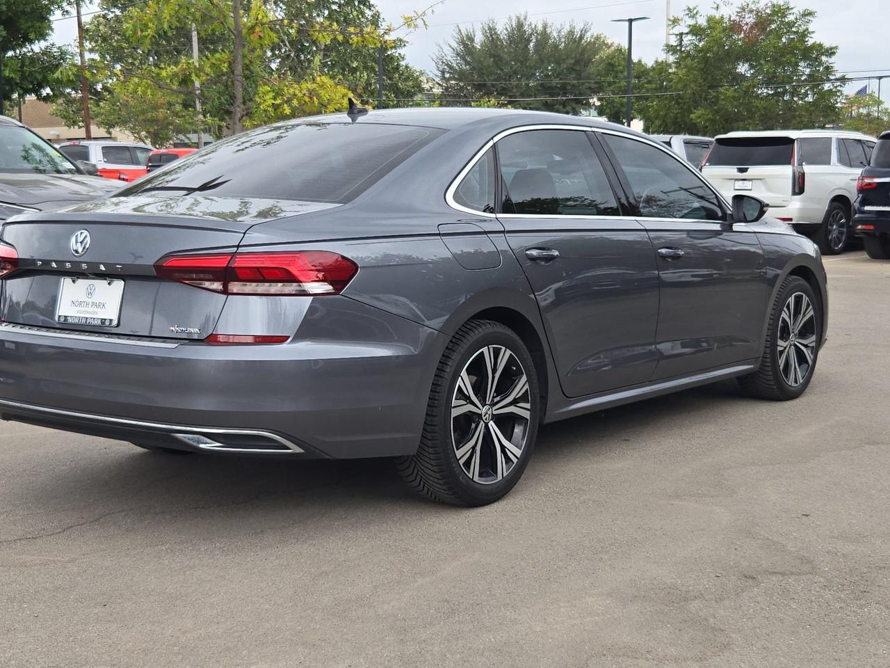 2022 Volkswagen Passat 2.0T SE