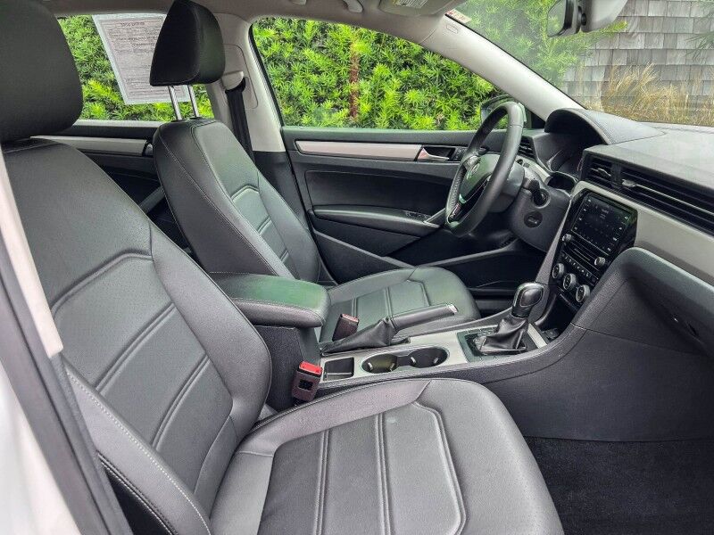 2022 Volkswagen Passat 2.0T SE Wilmington NC