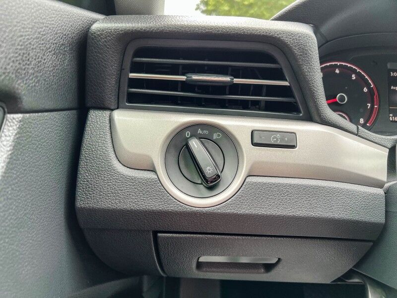 2022 Volkswagen Passat 2.0T SE Wilmington NC