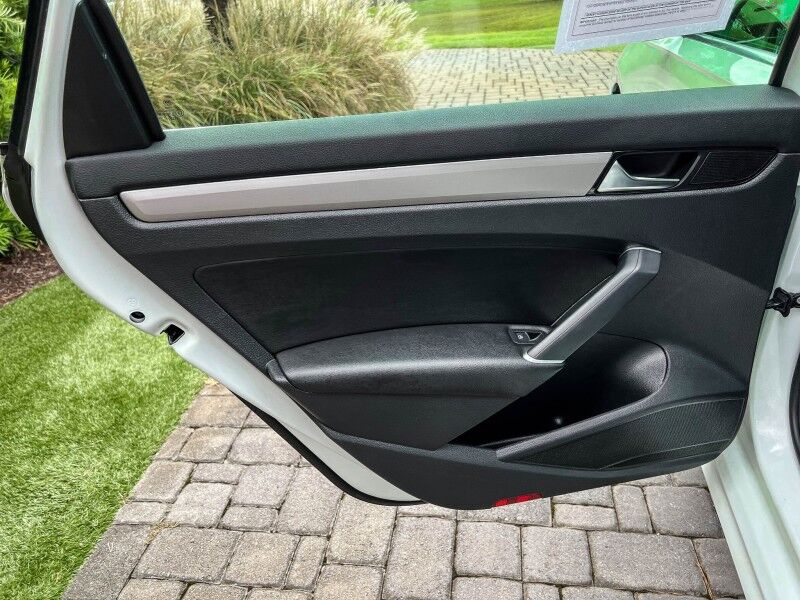 2022 Volkswagen Passat 2.0T SE Wilmington NC
