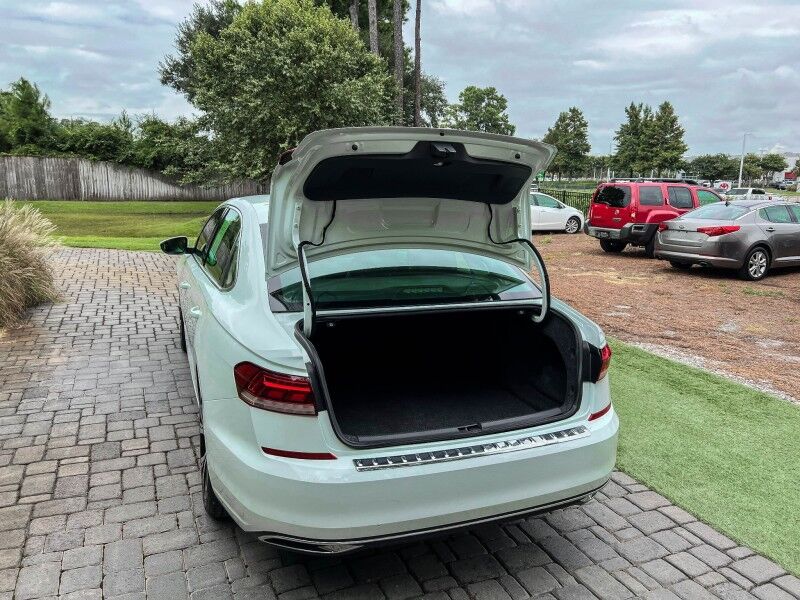 2022 Volkswagen Passat 2.0T SE Wilmington NC