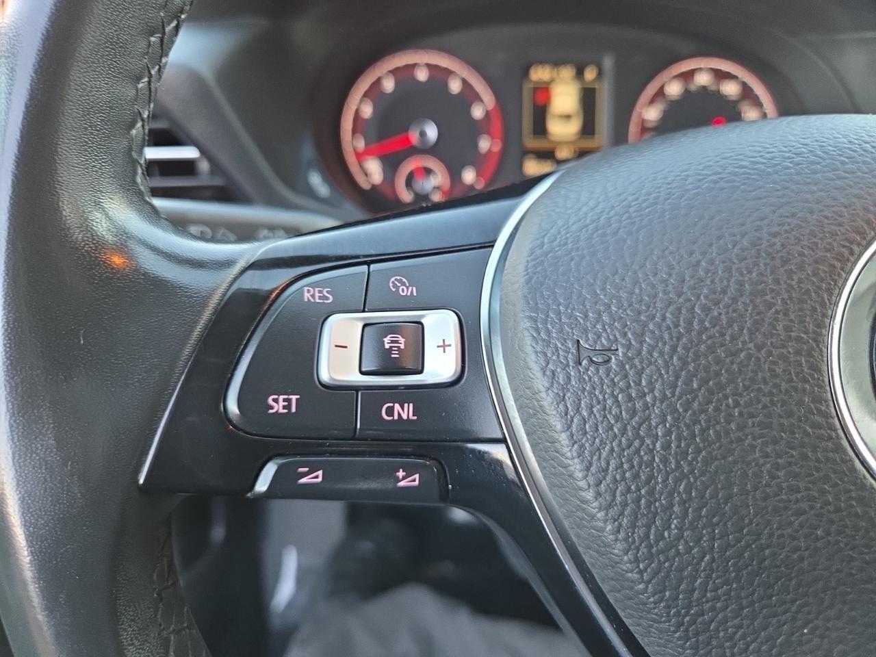 2022 Volkswagen Passat 2.0T SE Waldorf MD