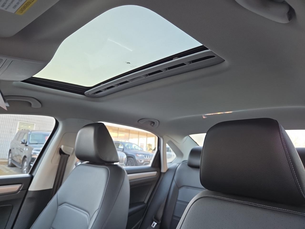 2022 Volkswagen Passat 2.0T SE Waldorf MD