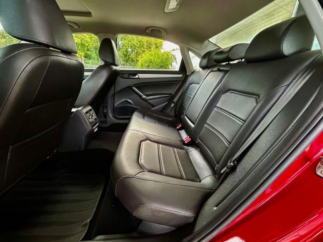 2022 Volkswagen Passat SE Houston TX