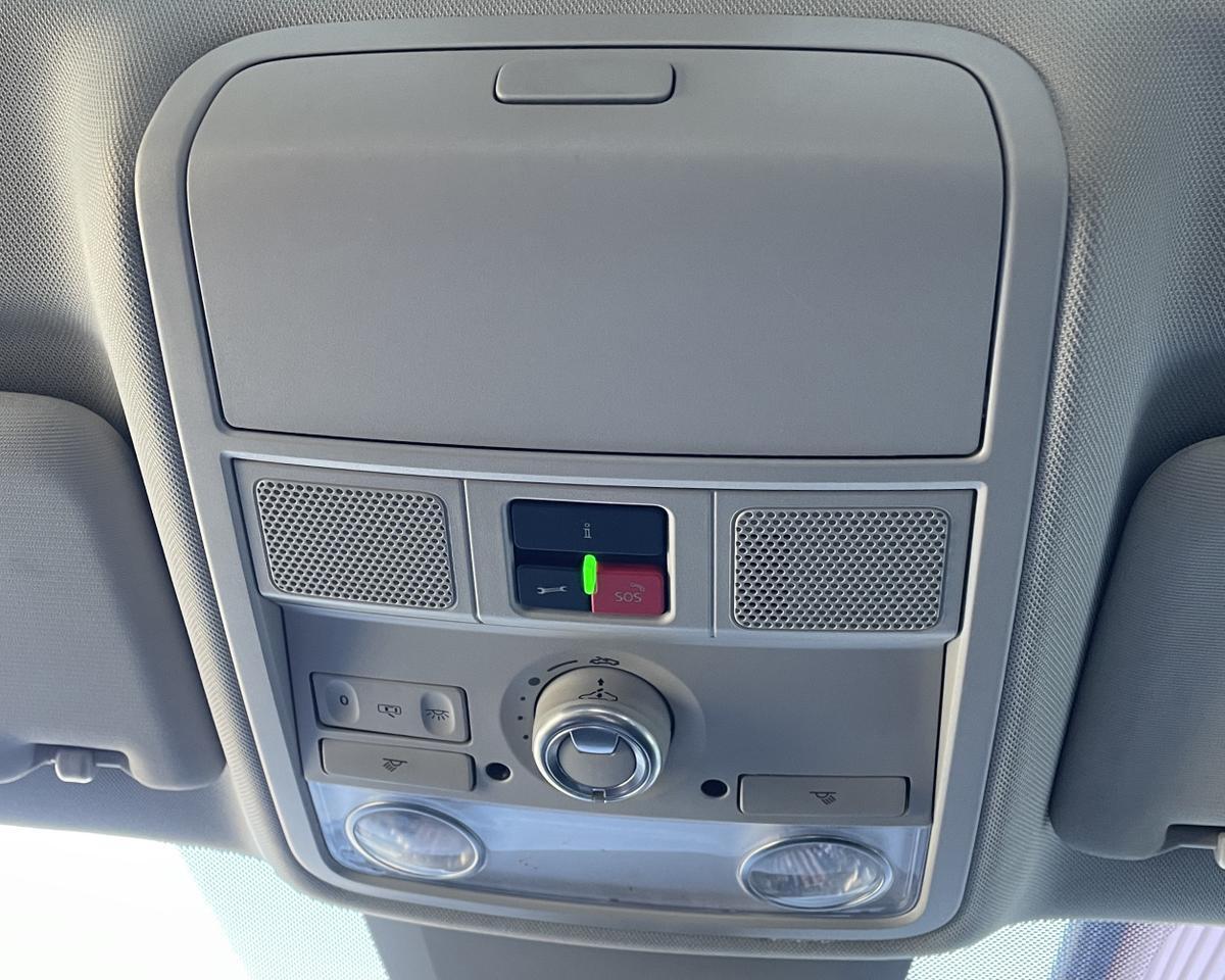 2022 Volkswagen Passat SE Sedan 4D Port Orchard WA