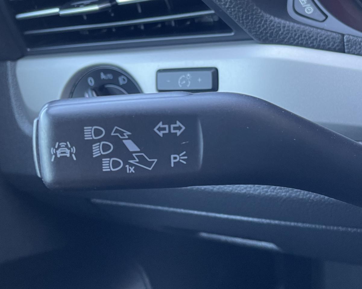 2022 Volkswagen Passat SE Sedan 4D Port Orchard WA