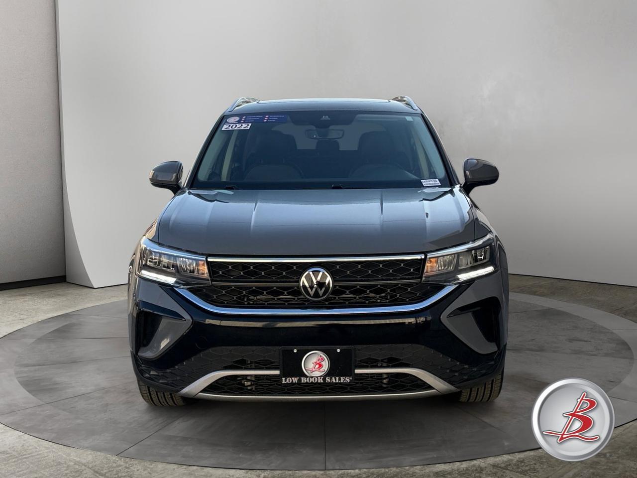 2022 Volkswagen TAOS SE