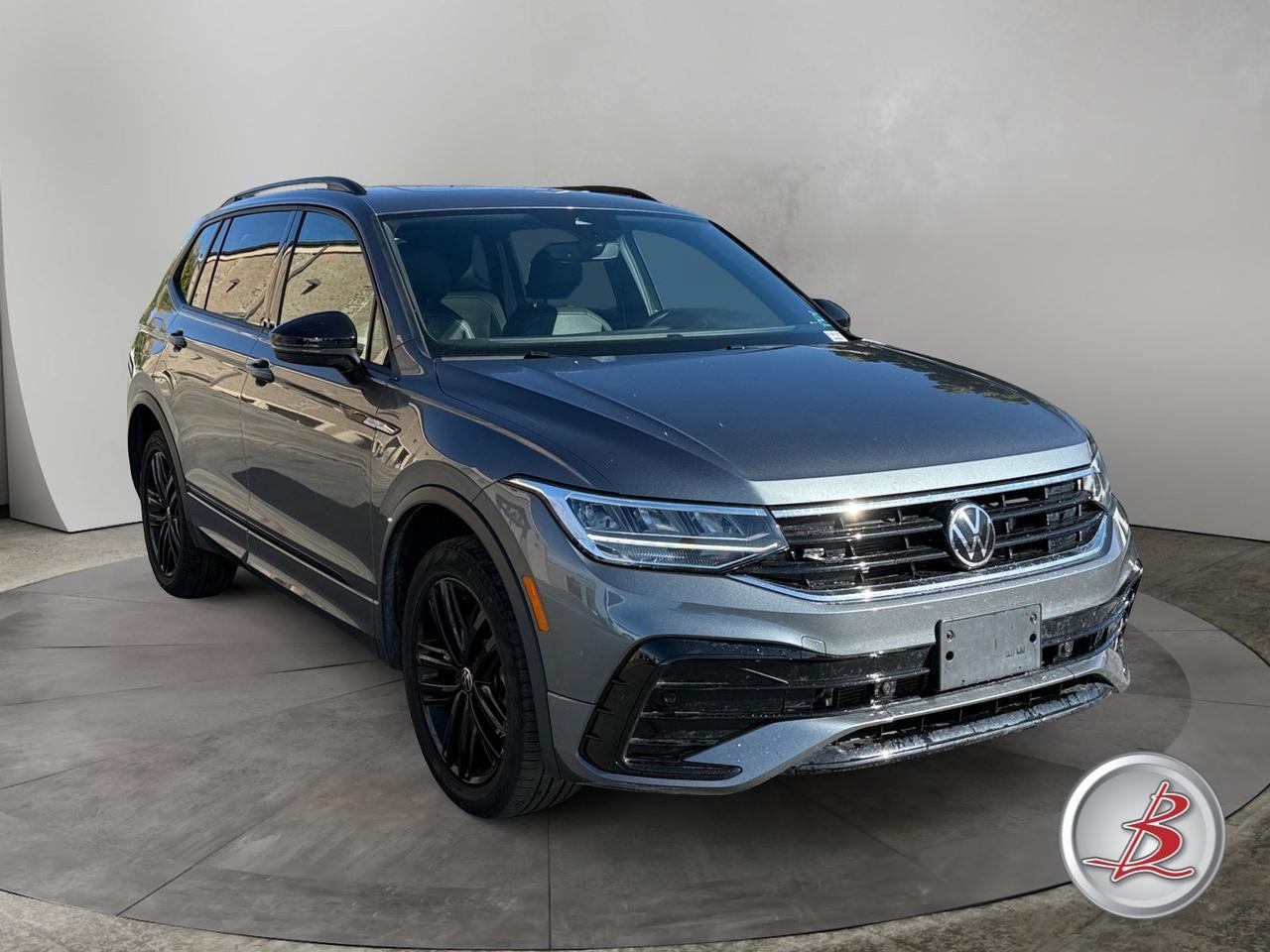 2022 Volkswagen TIGUAN SE R-Line Black