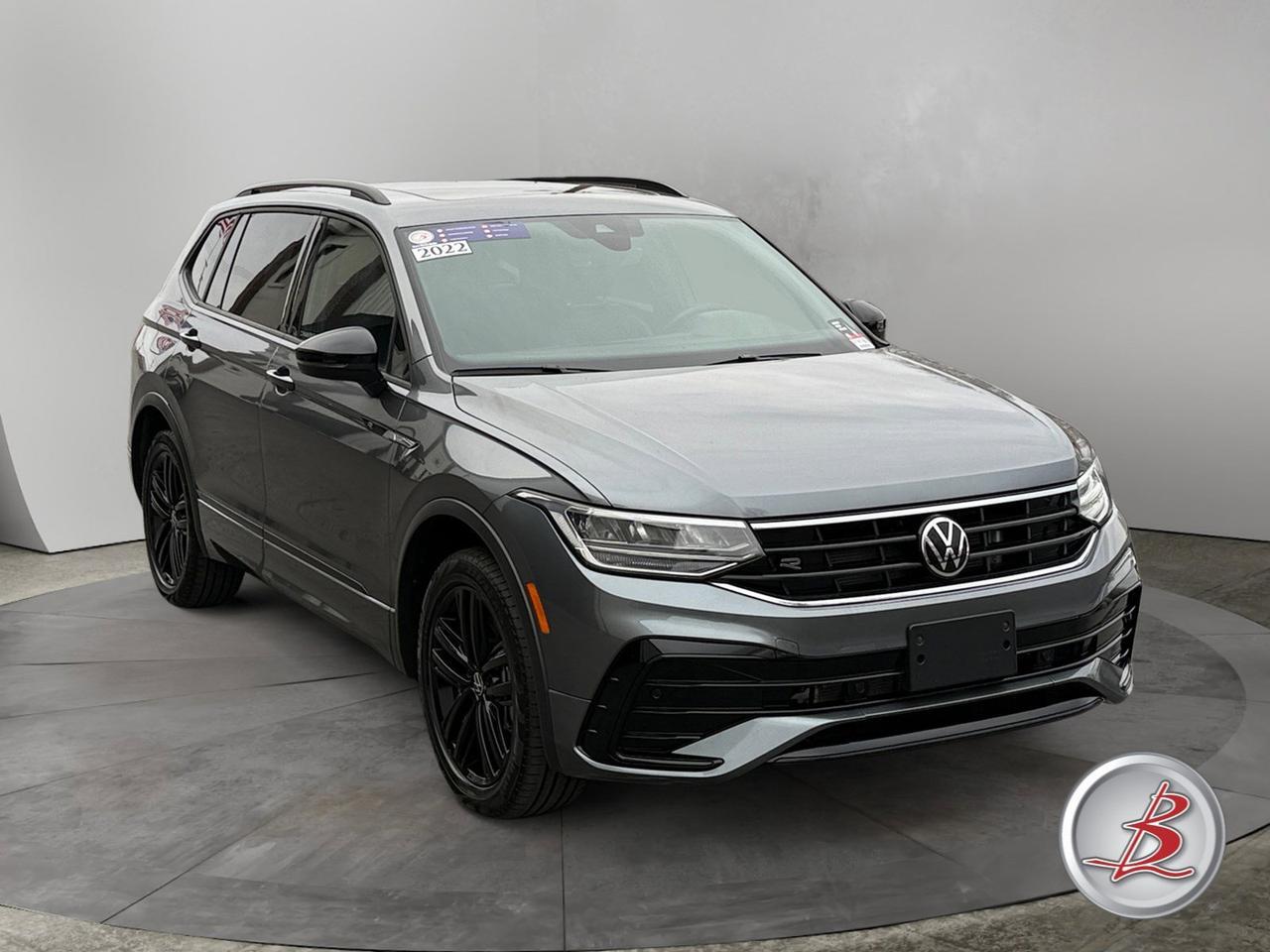 2022 Volkswagen TIGUAN SE R-Line Black