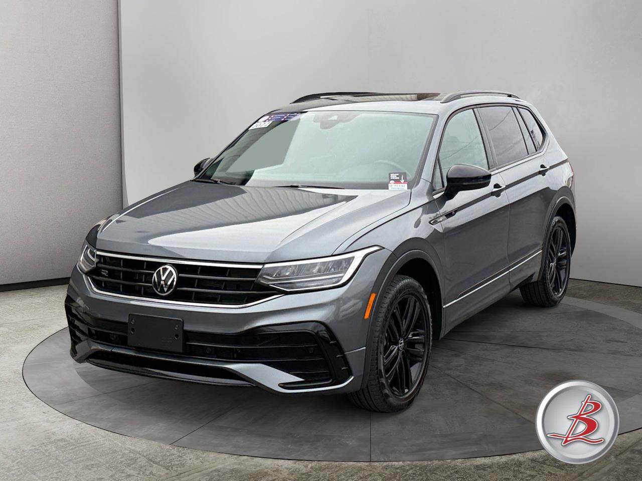 2022 Volkswagen TIGUAN SE R-Line Black