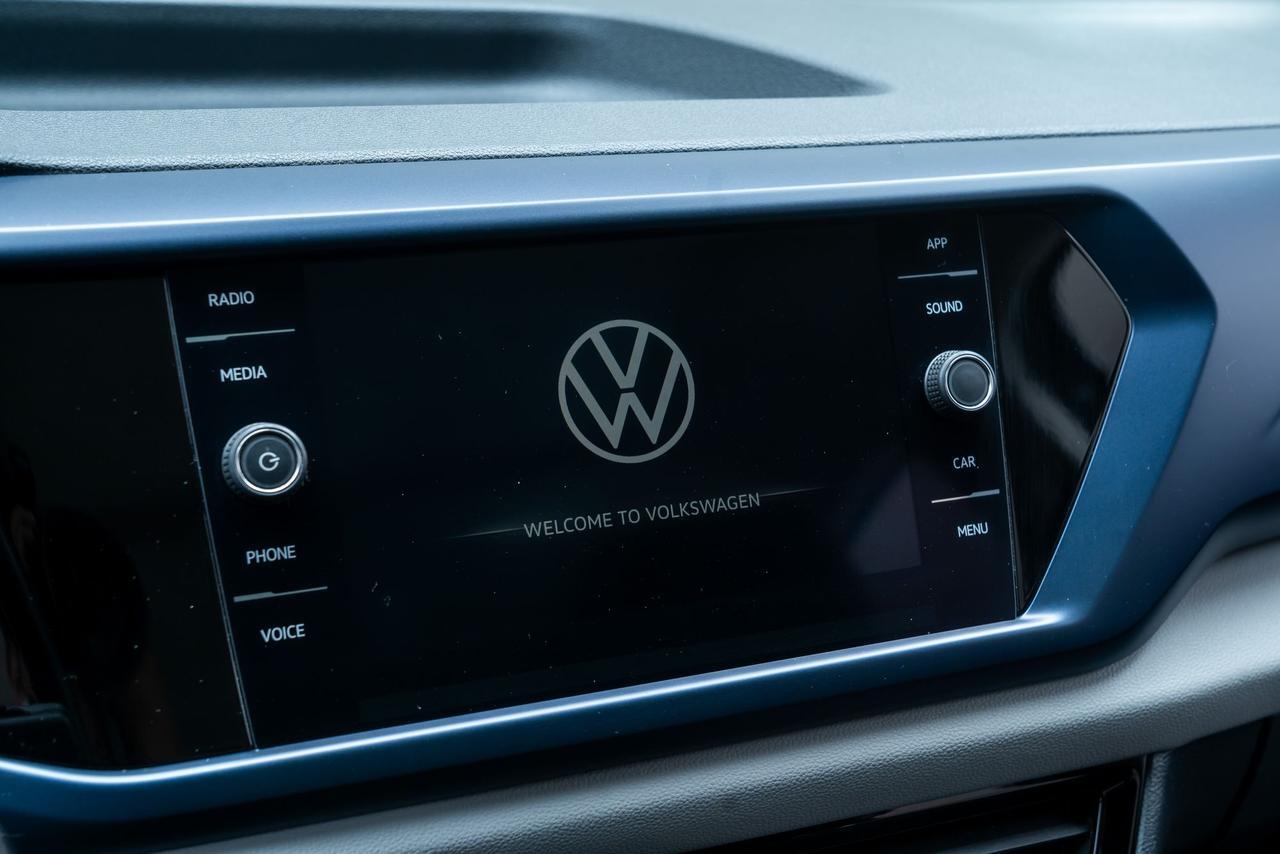 2022 Volkswagen Taos 1.5T SE AWD IQ.DRIVE SE Package Panoramic Sunroof Portland OR
