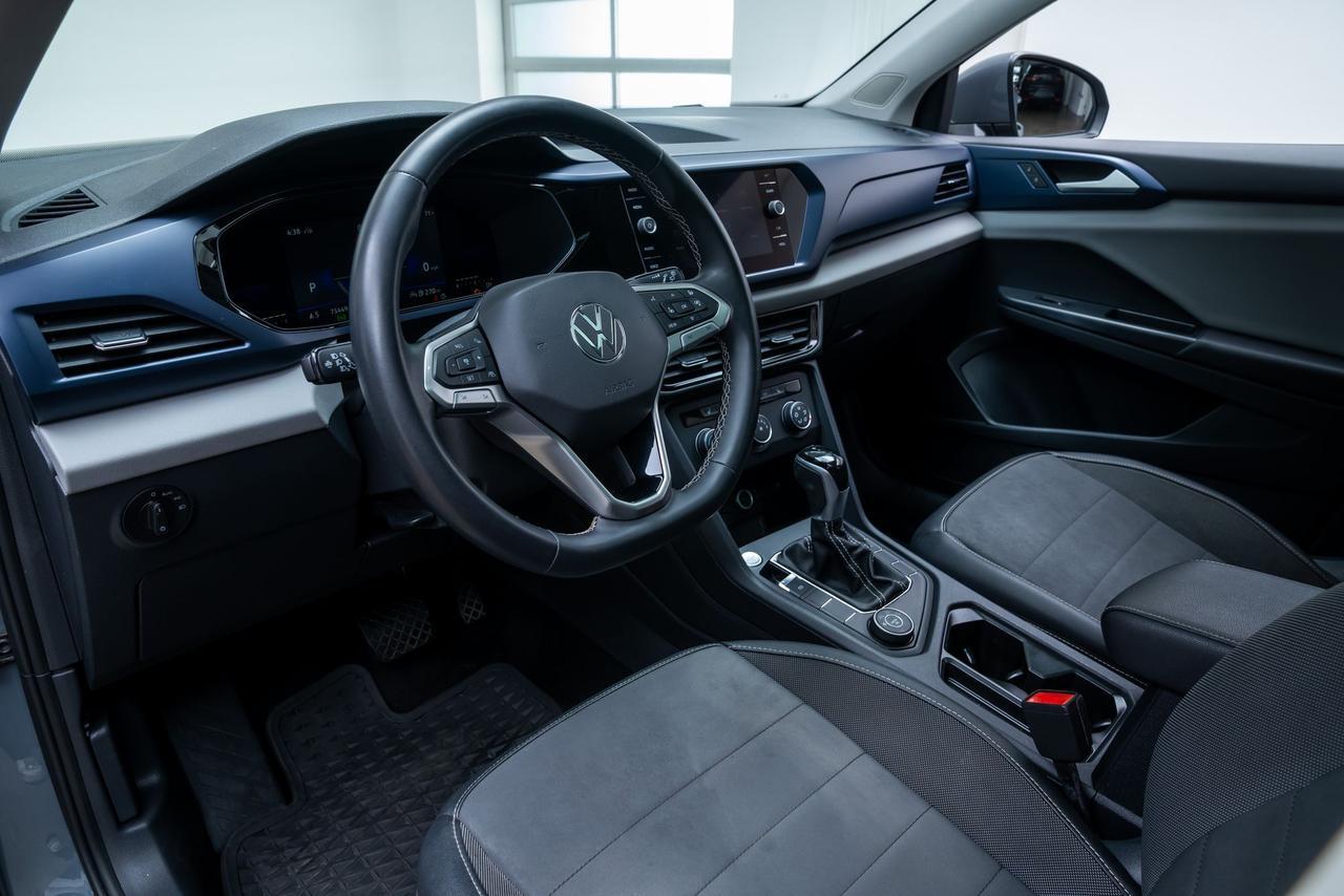 2022 Volkswagen Taos 1.5T SE AWD IQ.DRIVE SE Package Panoramic Sunroof Portland OR