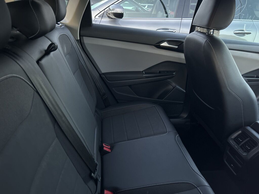 2022 Volkswagen Taos 1.5T SE Akron OH
