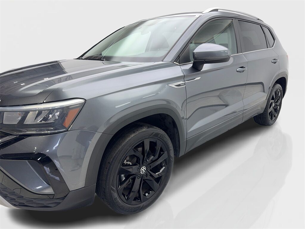 2022 Volkswagen Taos 1.5T SE CAM,PANO,HTD STS,BLIND SPOT,18&quot; WLS Irving TX