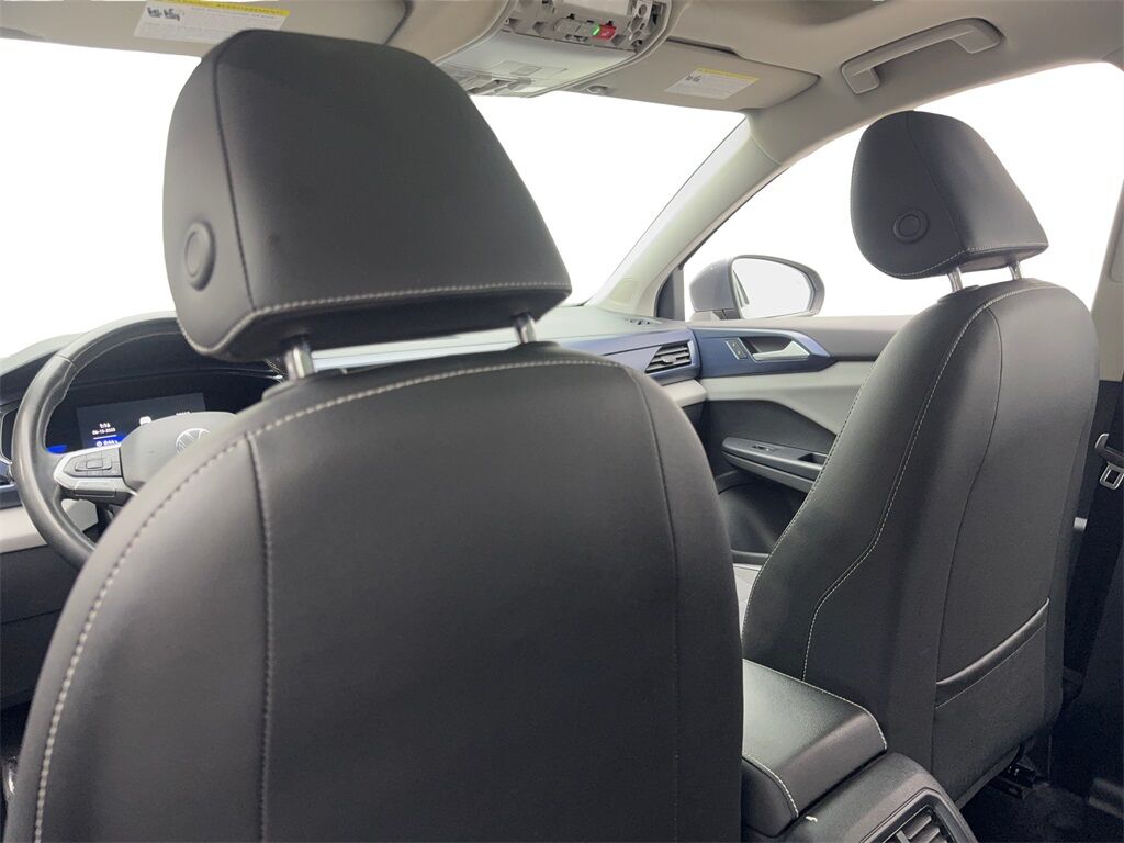 2022 Volkswagen Taos 1.5T SE CAM,PANO,HTD STS,BLIND SPOT,18&quot; WLS Irving TX