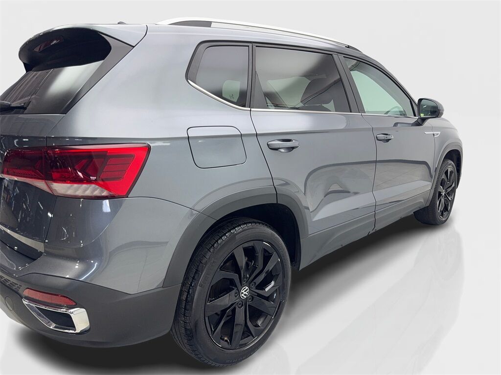 2022 Volkswagen Taos 1.5T SE CAM,PANO,HTD STS,BLIND SPOT,18&quot; WLS Irving TX