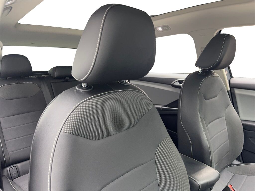 2022 Volkswagen Taos 1.5T SE CAM,PANO,HTD STS,BLIND SPOT,18&quot; WLS Irving TX