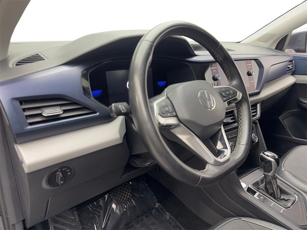 2022 Volkswagen Taos 1.5T SE CAM,PANO,HTD STS,BLIND SPOT,18&quot; WLS Irving TX