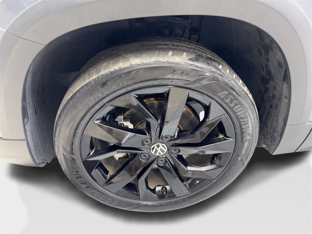 2022 Volkswagen Taos 1.5T SE CAM,PANO,HTD STS,BLIND SPOT,18&quot; WLS Irving TX