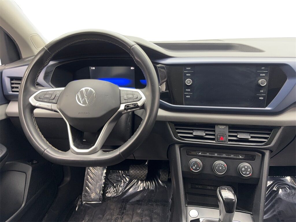 2022 Volkswagen Taos 1.5T SE CAM,PANO,HTD STS,BLIND SPOT,18&quot; WLS Irving TX