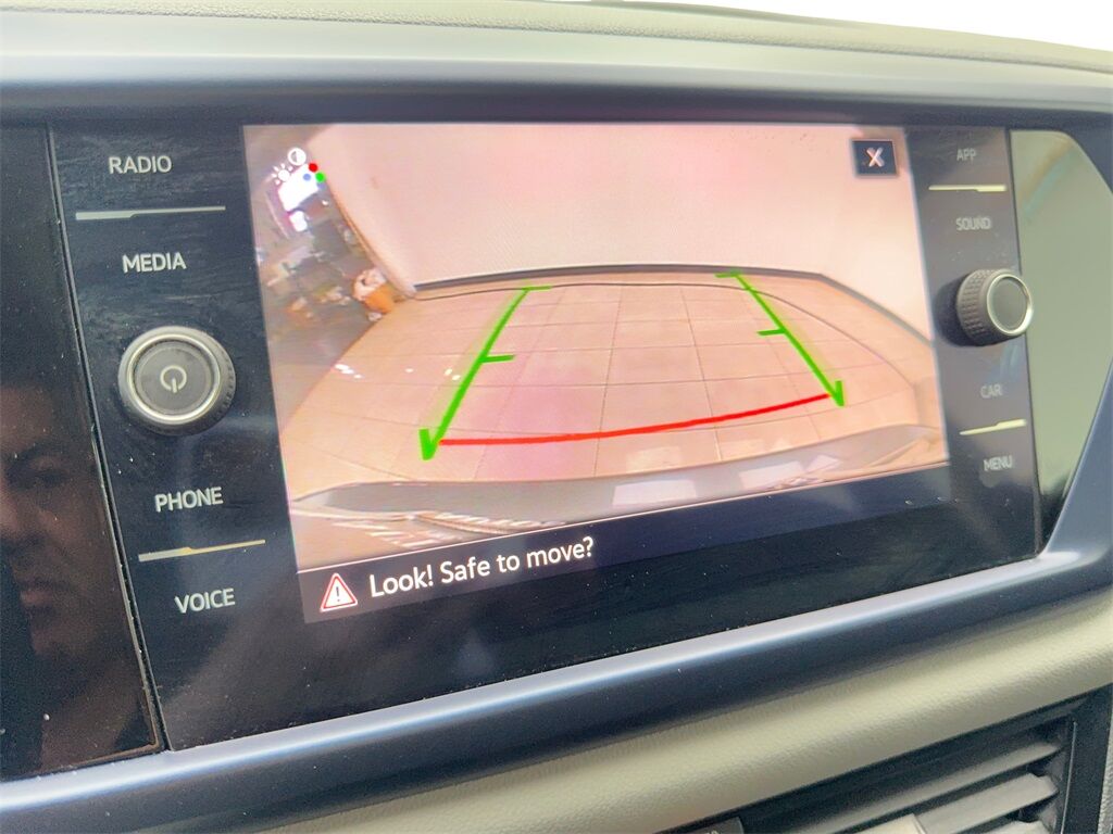 2022 Volkswagen Taos 1.5T SE CAM,PANO,HTD STS,BLIND SPOT,18&quot; WLS Irving TX