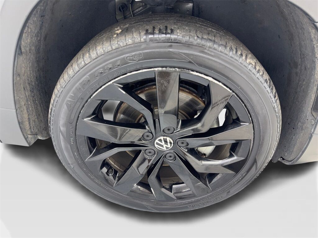 2022 Volkswagen Taos 1.5T SE CAM,PANO,HTD STS,BLIND SPOT,18&quot; WLS Irving TX