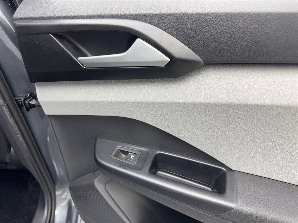 2022 Volkswagen Taos 1.5T SE CAM,PANO,HTD STS,BLIND SPOT,18&quot; WLS Irving TX