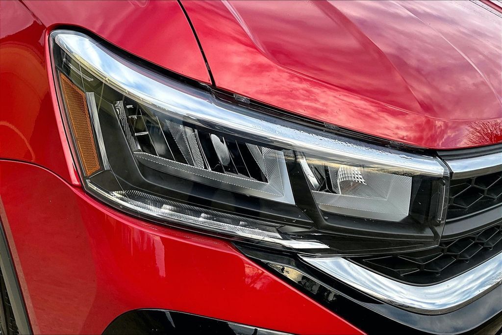 2022 Volkswagen Taos 1.5T SE OR