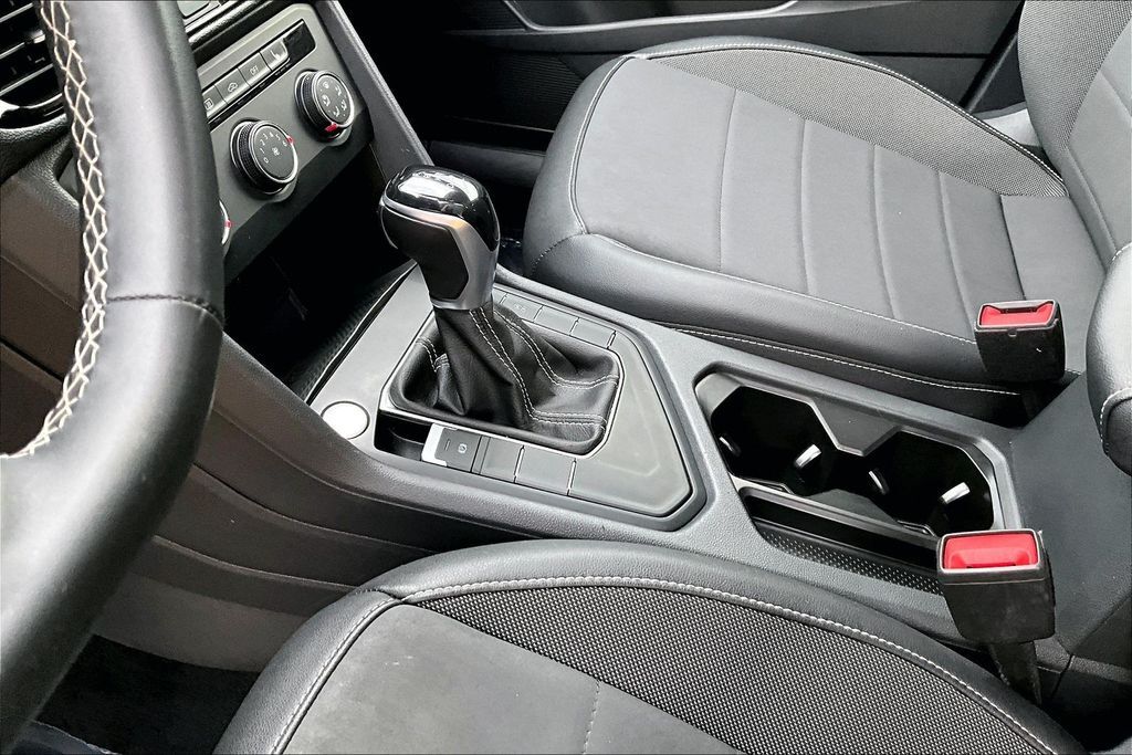 2022 Volkswagen Taos 1.5T SE OR