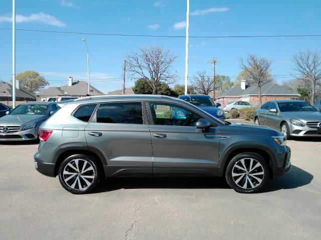 2022 Volkswagen Taos 1.5T SE Plano TX