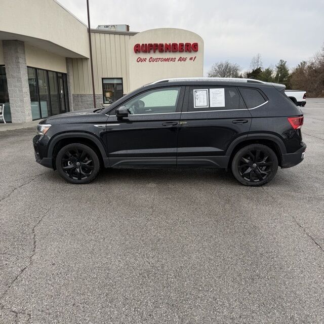 2022 Volkswagen Taos 1.5T SE