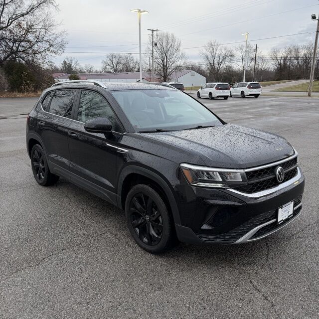 2022 Volkswagen Taos 1.5T SE Herrin IL