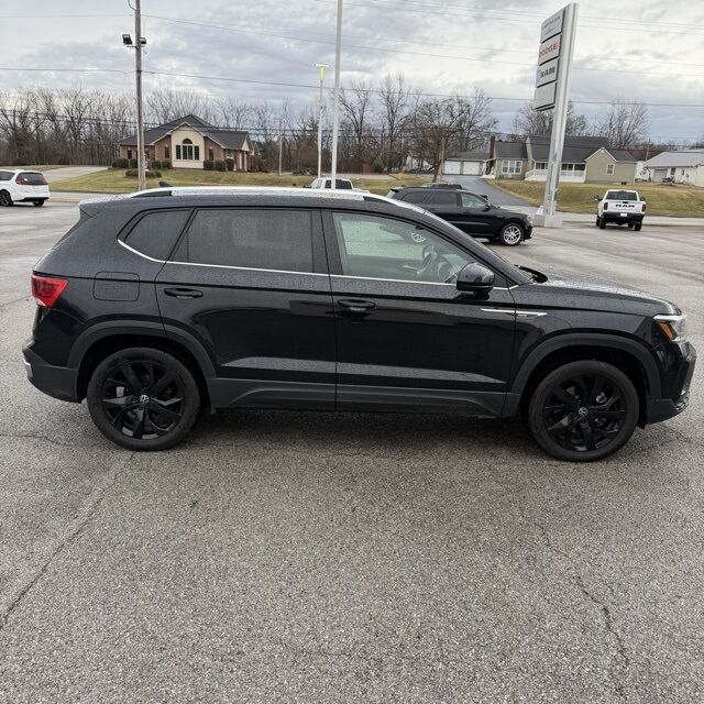 2022 Volkswagen Taos 1.5T SE Herrin IL