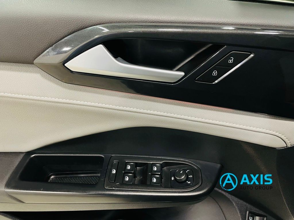 2022 Volkswagen Taos 1.5T SEL Jersey City NJ