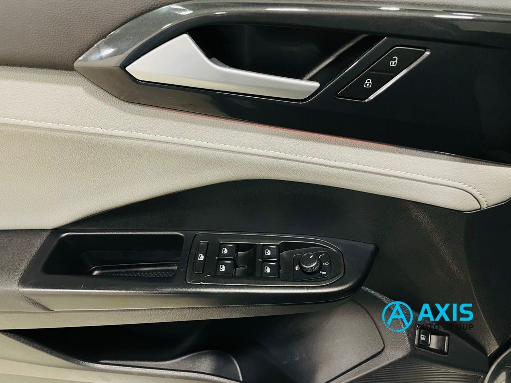 2022 Volkswagen Taos 1.5T SEL Jersey City NJ