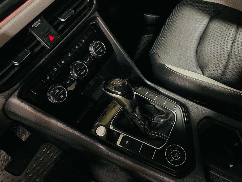 2022 Volkswagen Taos 1.5T SEL Jersey City NJ