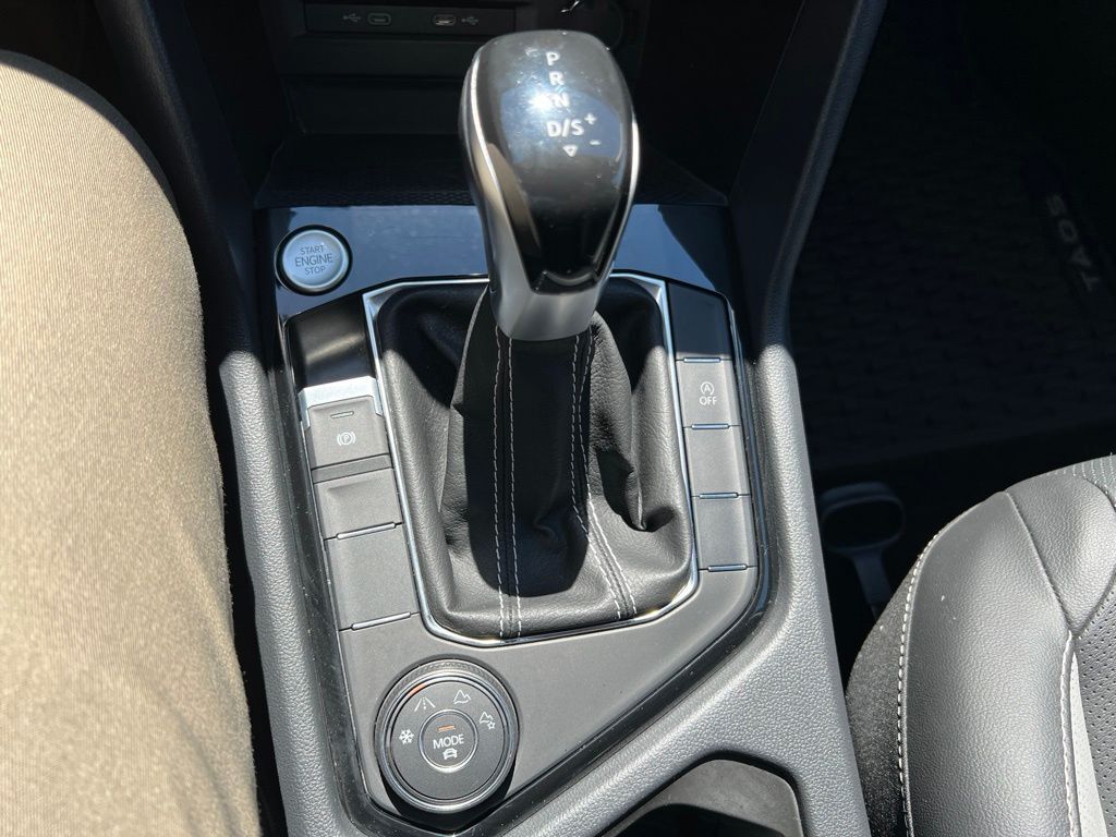 2022 Volkswagen Taos 1.5T SEL Mount Joy PA