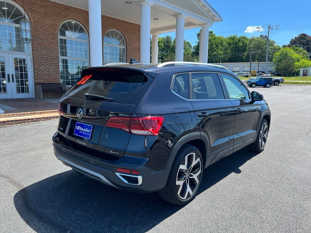 2022 Volkswagen Taos 1.5T SEL Mount Joy PA
