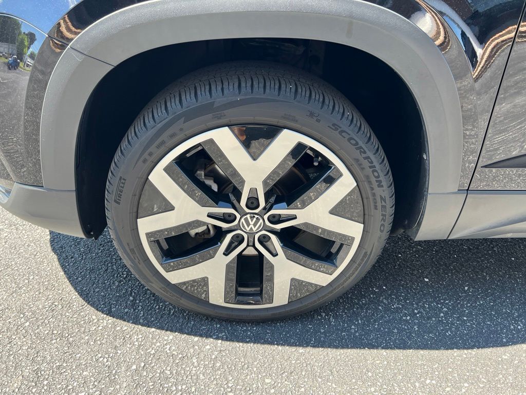 2022 Volkswagen Taos 1.5T SEL Mount Joy PA