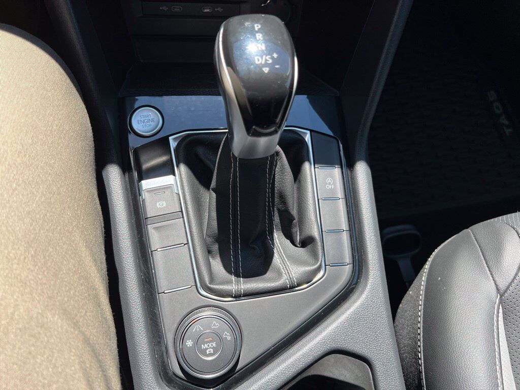 2022 Volkswagen Taos 1.5T SEL Mount Joy PA