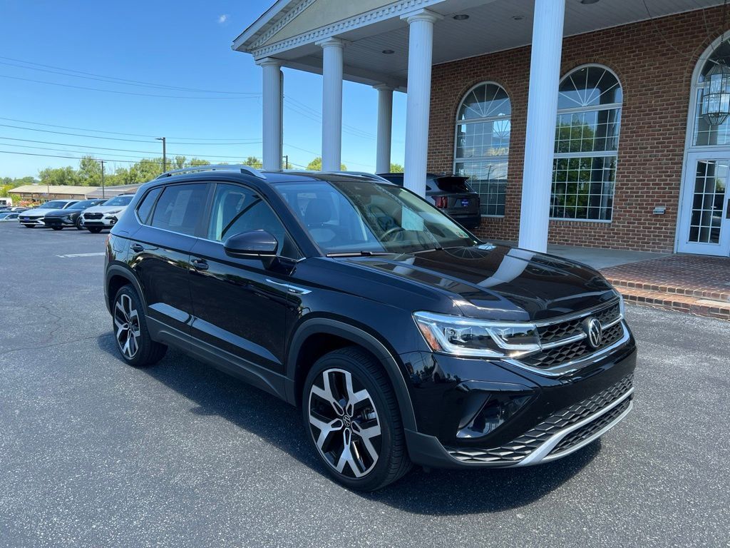 2022 Volkswagen Taos 1.5T SEL Mount Joy PA