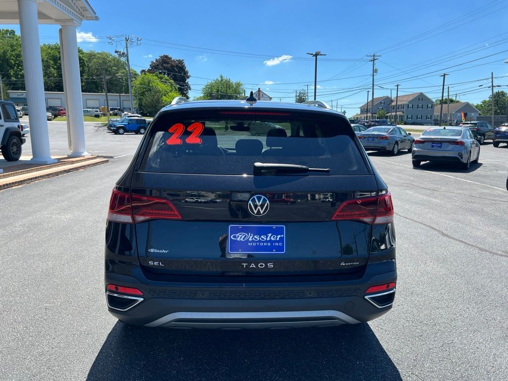 2022 Volkswagen Taos 1.5T SEL Mount Joy PA